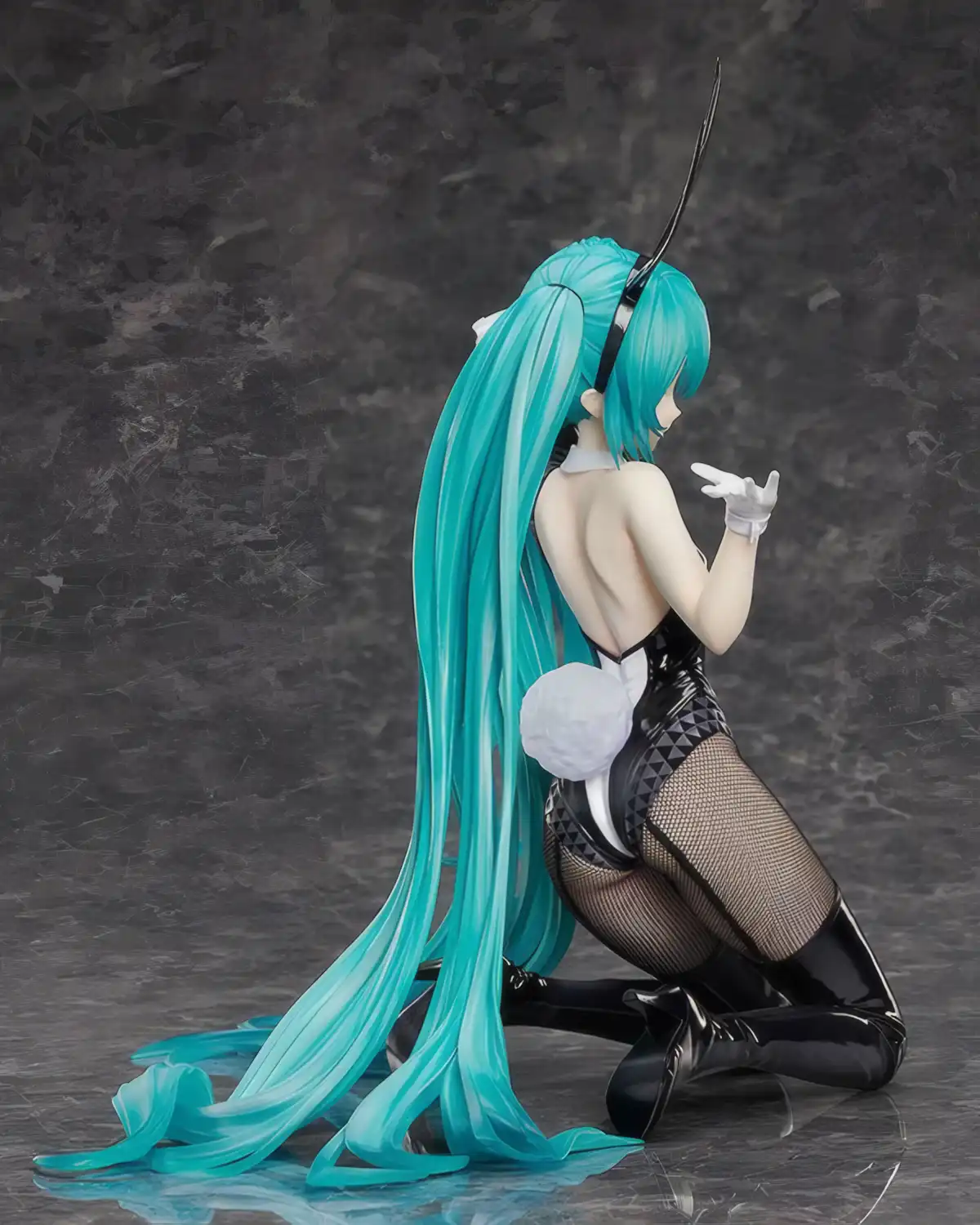 Hatsune Miku: Bunny ver. – B-style – Vocaloid - BunnyChase