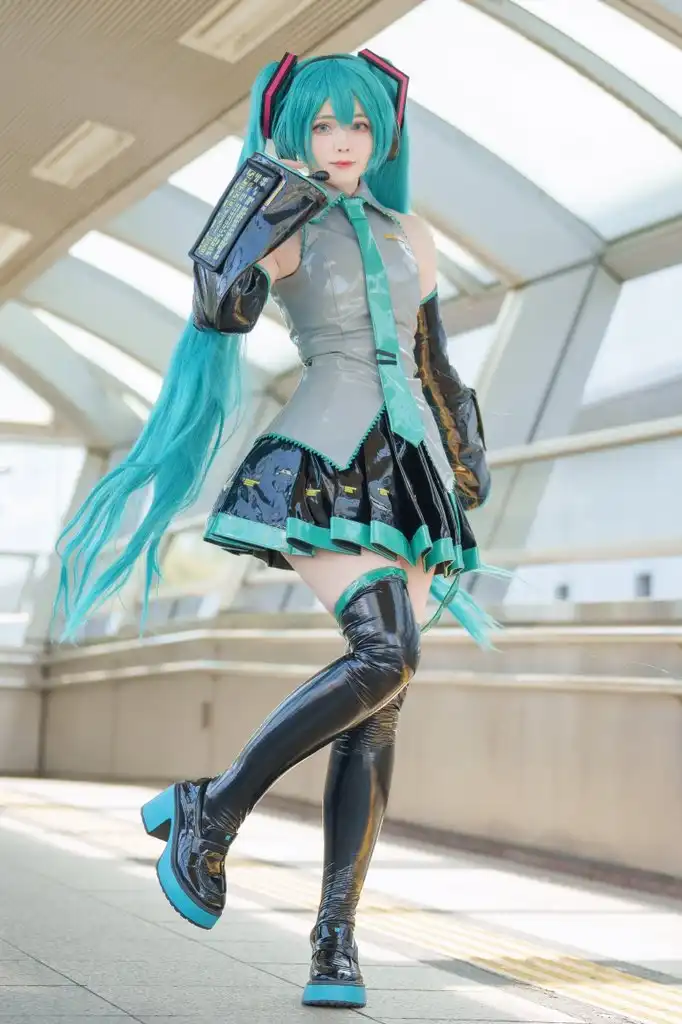 Hatsune Miku: La Idol Virtual que Cambió Internet y el Coleccionismo Anime - BunnyChase