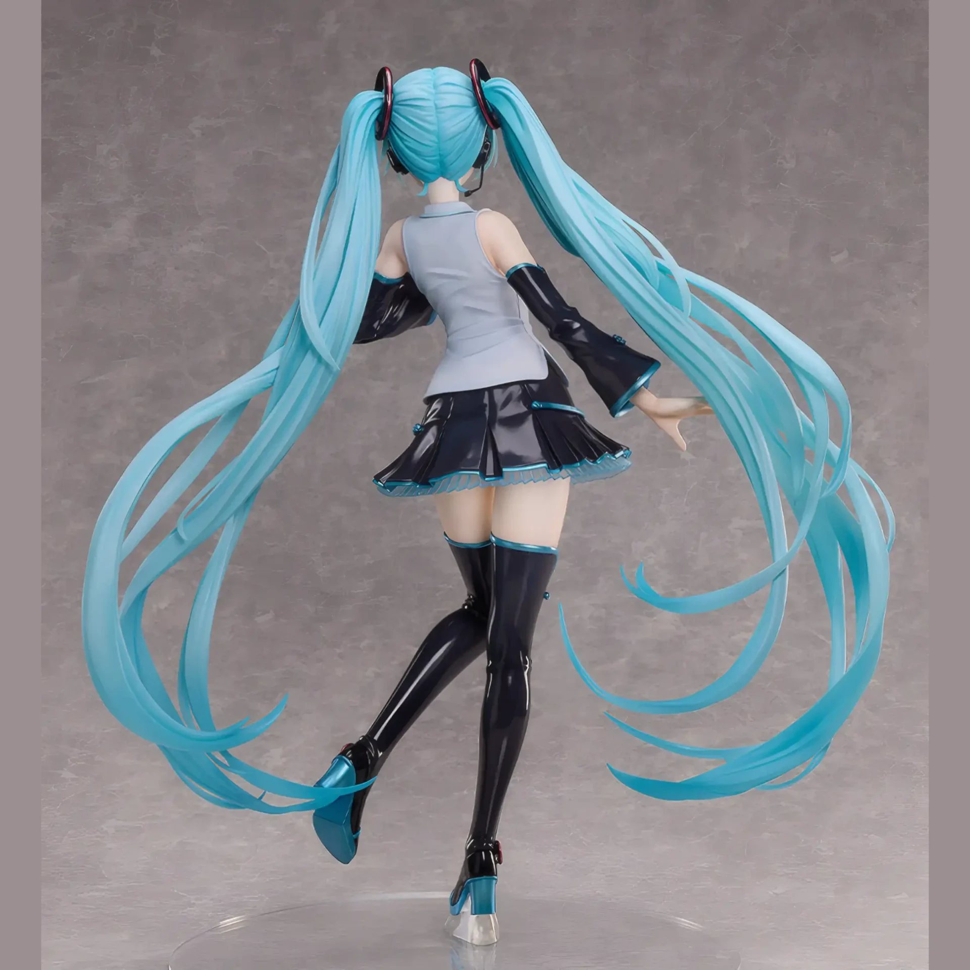 Hatsune Miku: V4 Chinese – Vocaloid - BunnyChase
