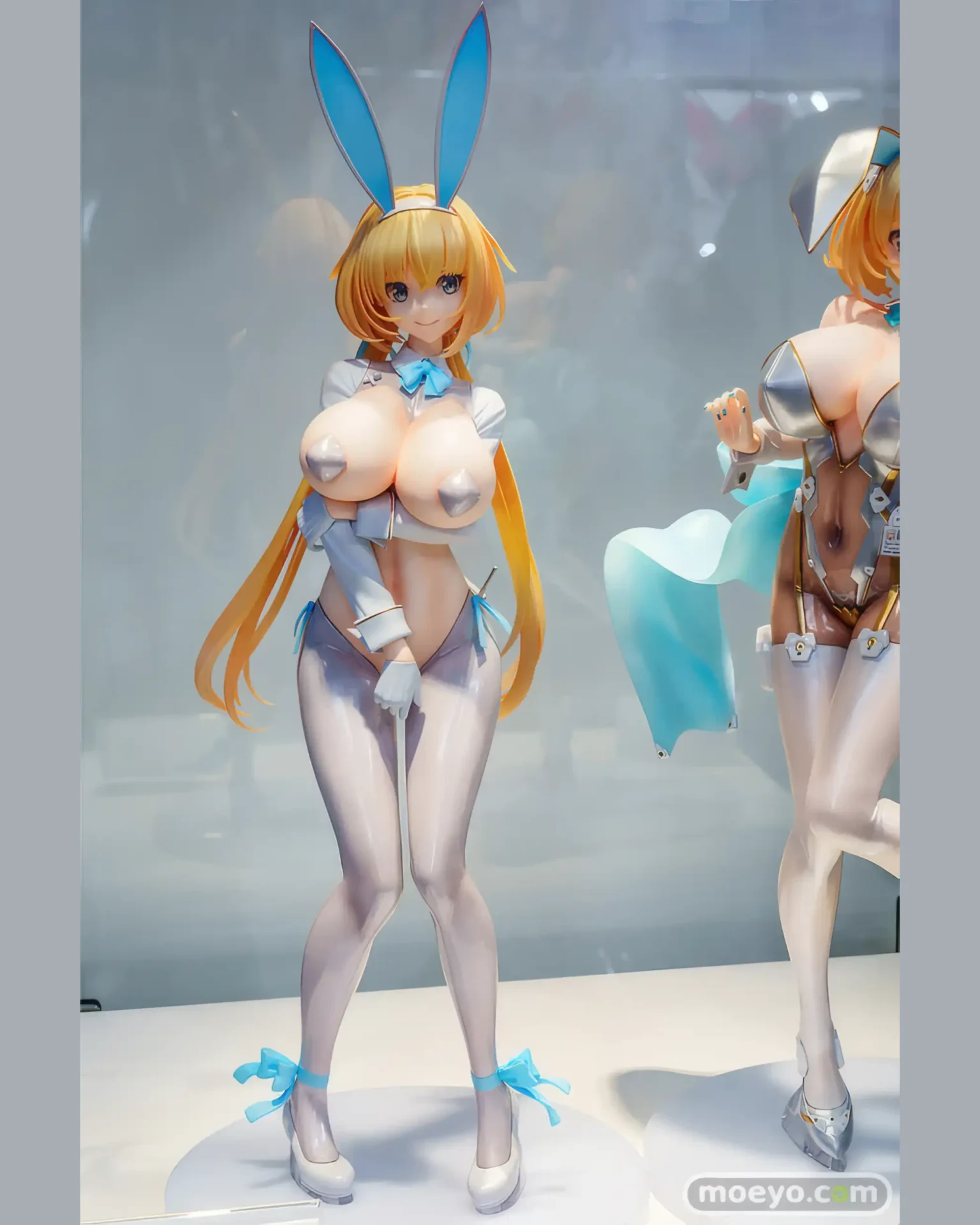 Sophia F. Shirring: Reverse Bunny ver. White Edition – Bunny Suit Planning - BunnyChase