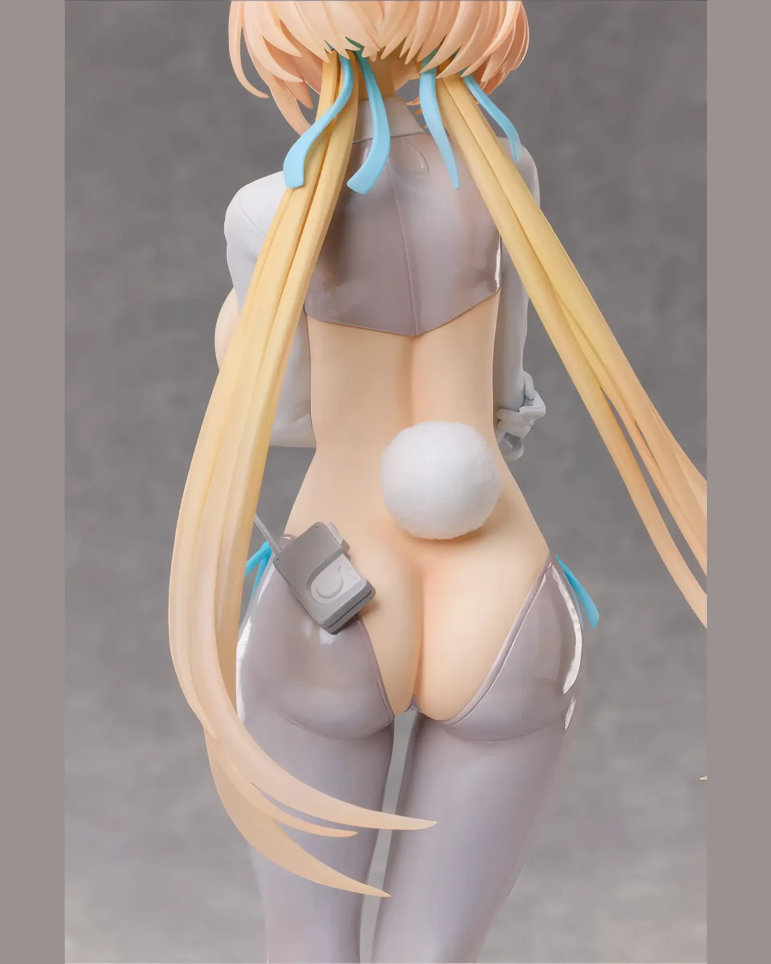 Sophia F. Shirring: Reverse Bunny ver. White Edition – Bunny Suit Planning - BunnyChase