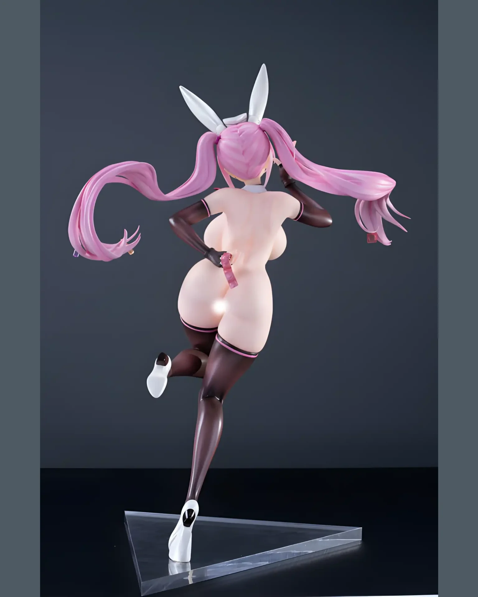 Etona por Won - BunnyChase