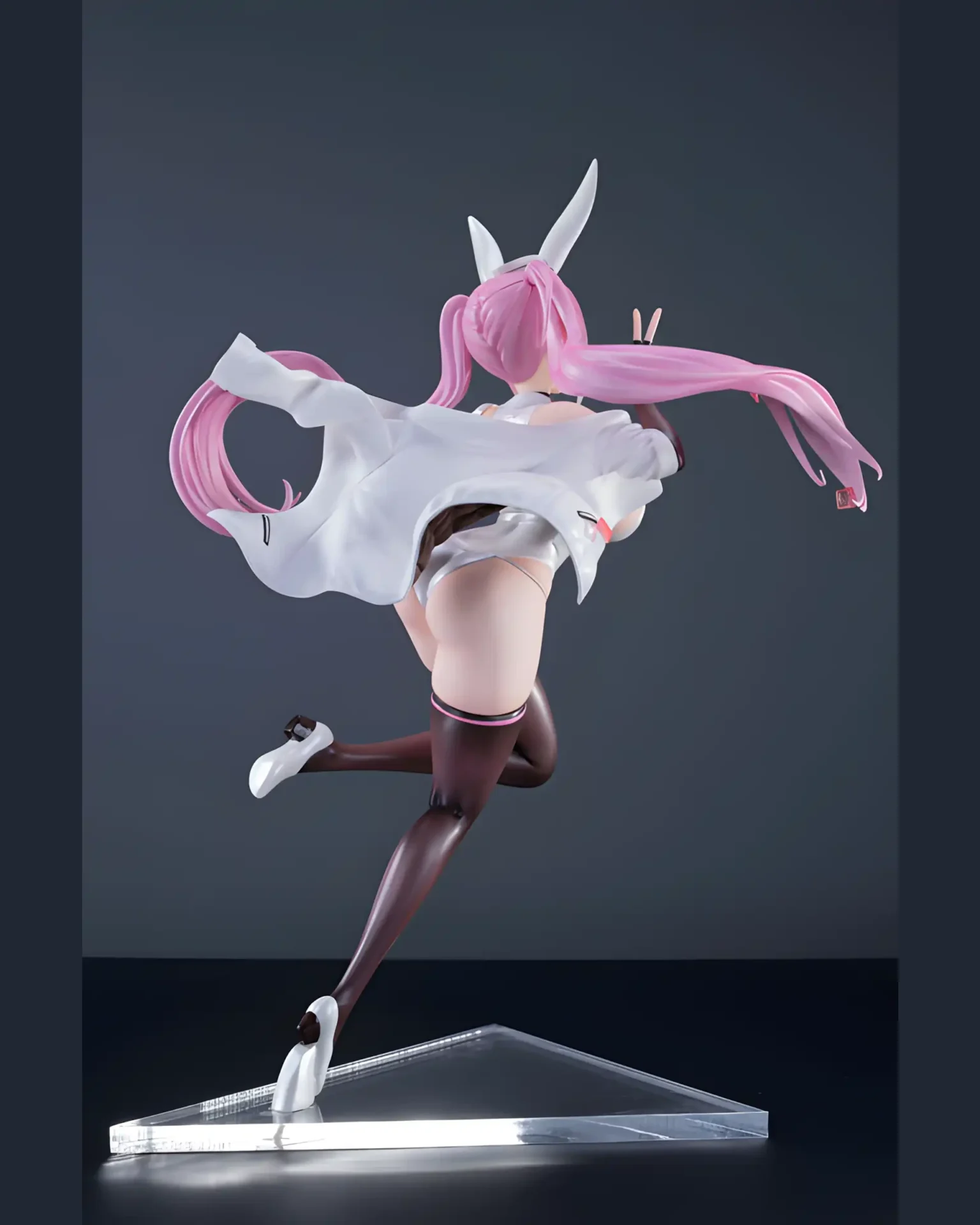 Etona por Won - BunnyChase